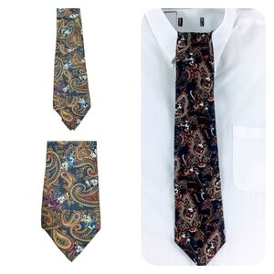 Vintage The Disney Store Mickey Donald Goofy Pluto Paisley Novelty Silk Necktie